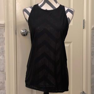 Lululemon top- size medium